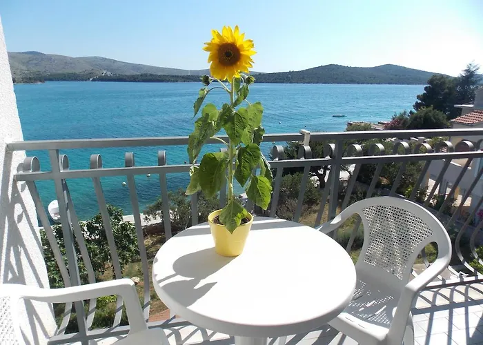 Pralija Mile アパート ザボリッチ